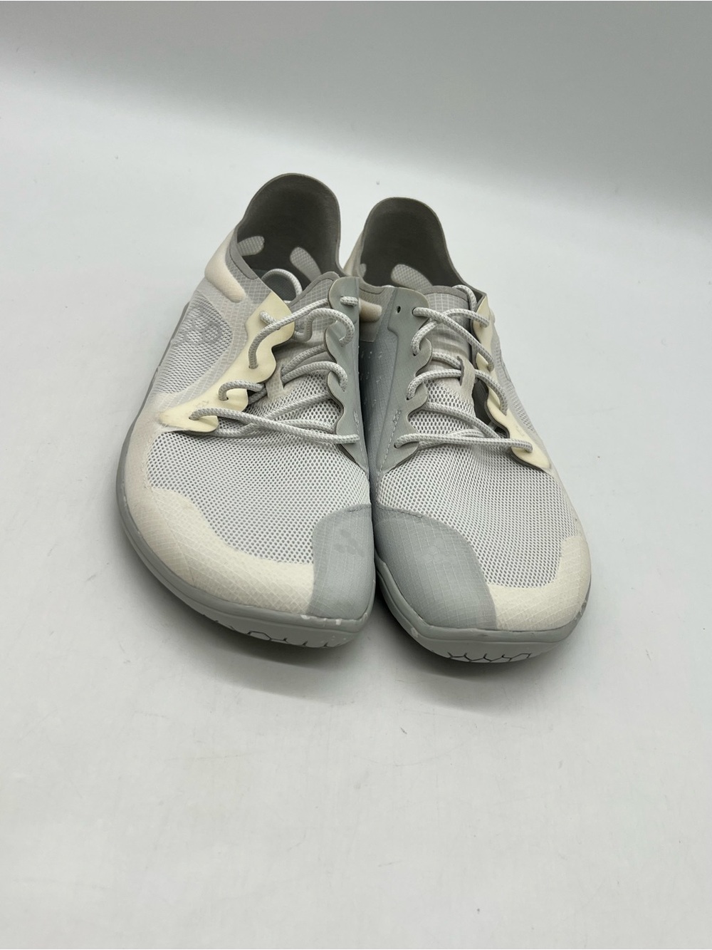 Vivobarefoot Primus Lite 3.5 Men’s Sz 41 Sz US 8 White Minimalist Training Shoes